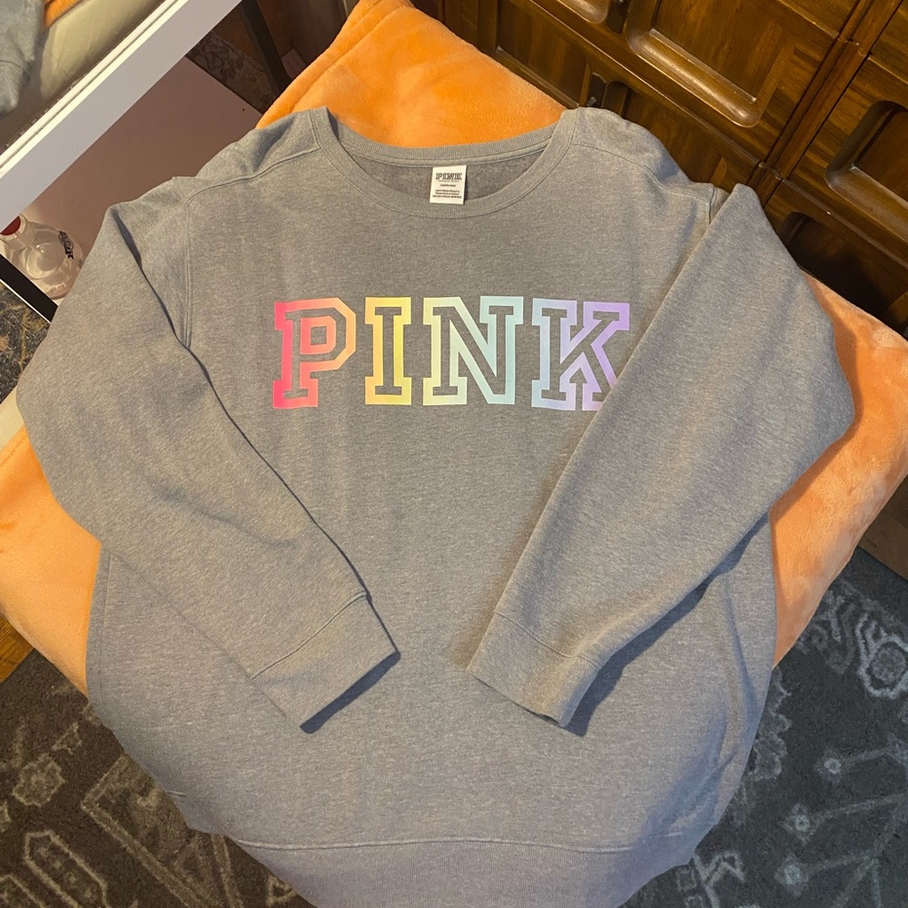 PINK Victoria's Secret Multicolor Logo Gray crew neck sweatshirt.